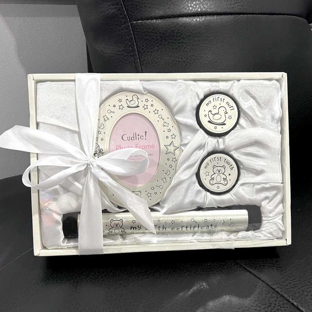 Cudlie 4 Pieces Decor Gift Set Unisex